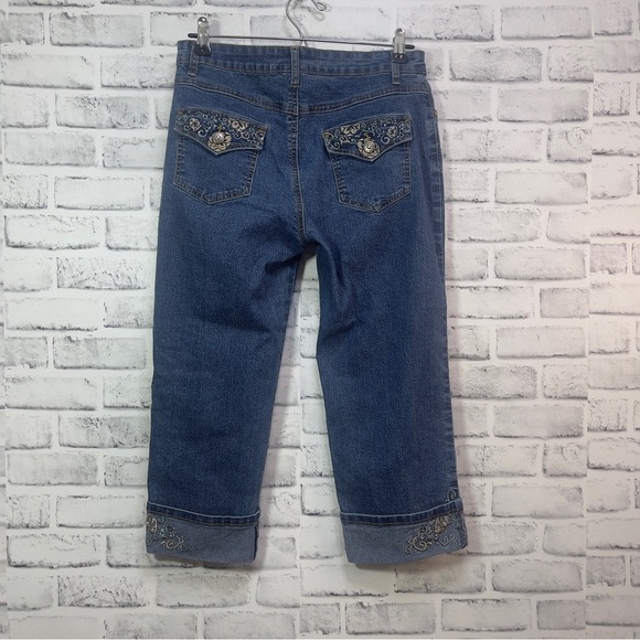 COS Embroidered Cuffed Crop 5 Pocket Jeans 6 - Picture 2 of 9